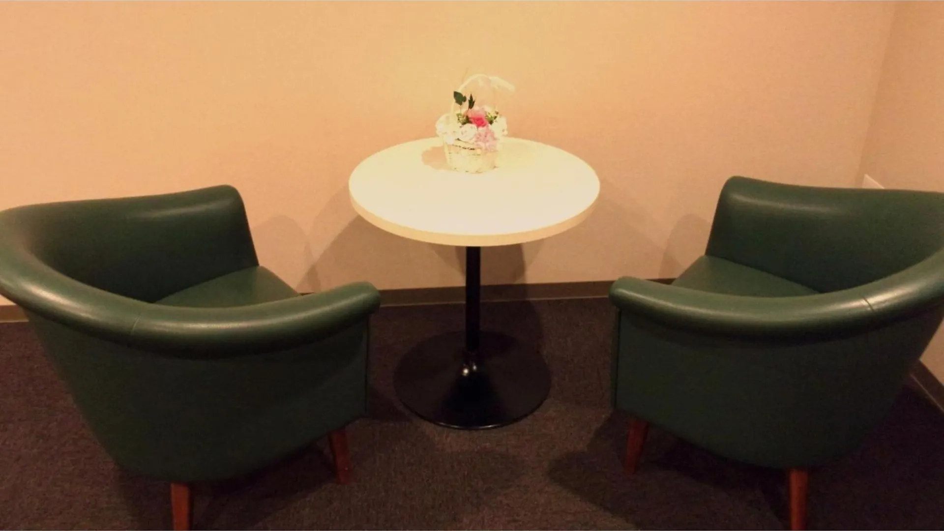 Отель Shinsaibashi Arty Inn - Vacation Stay 75118V Осака