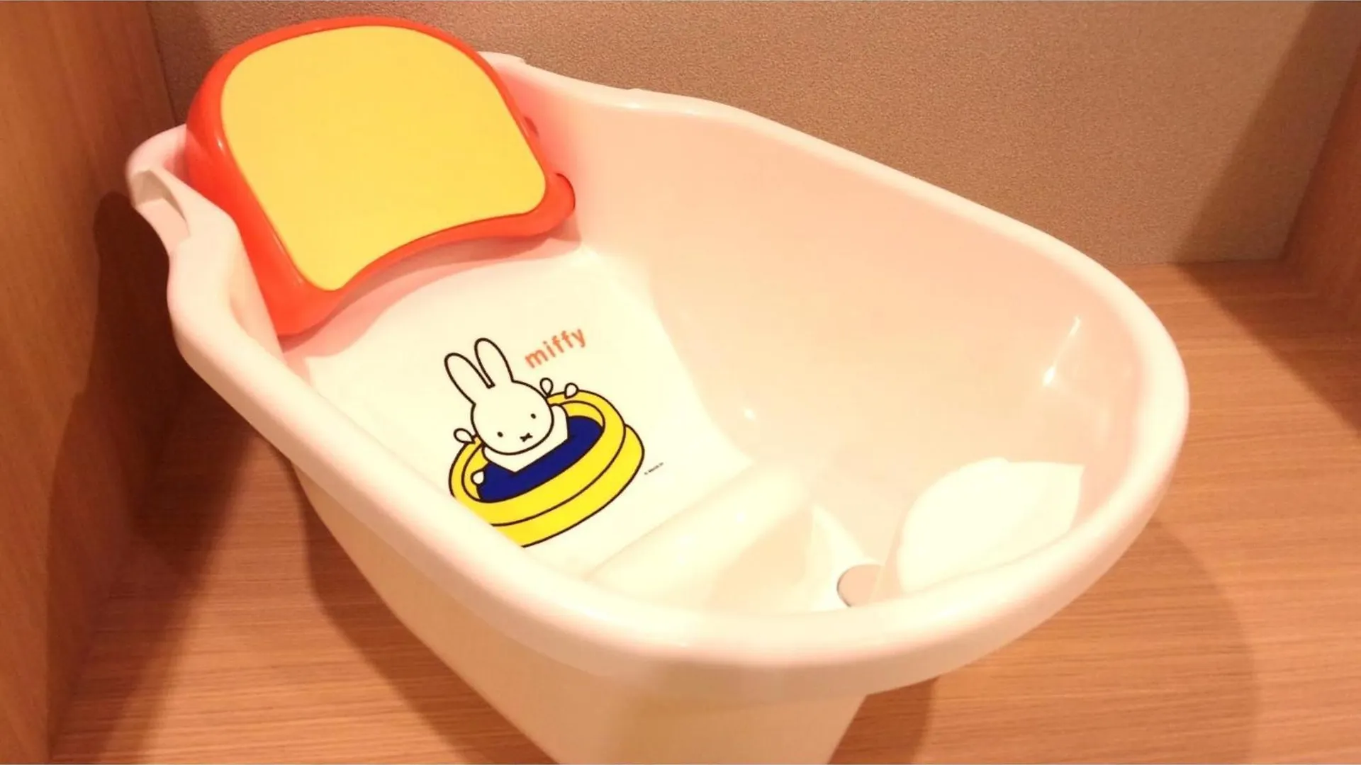 אוסקה Shinsaibashi Arty Inn - Vacation Stay 75118V מלון